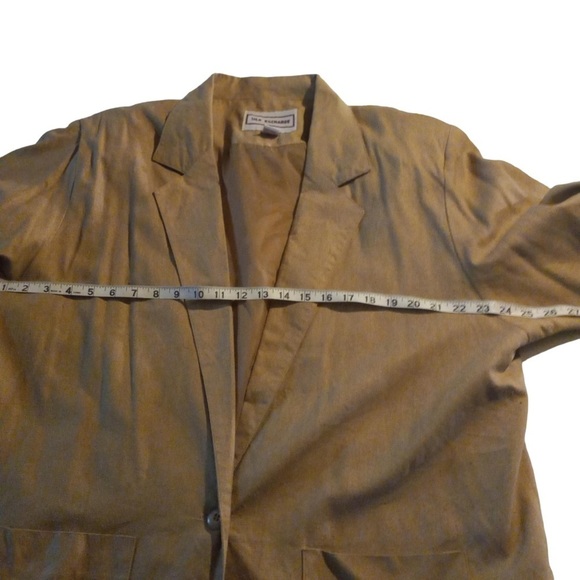 Silk Exchange Women Tan 100% Silk 1 Button 2 Square Pockets Blazer Sz 22W Jacket - Picture 6 of 8